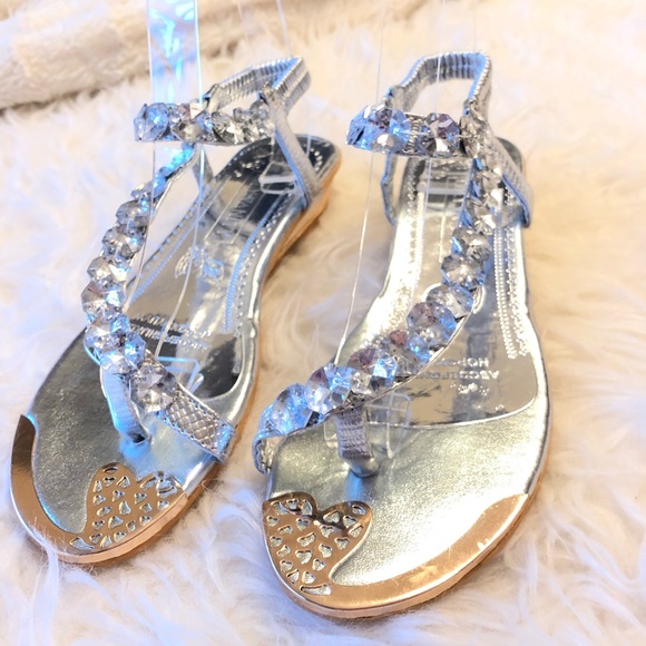 Gorgeous Sandals Encrusted with Crystals - Picture 5 of 8